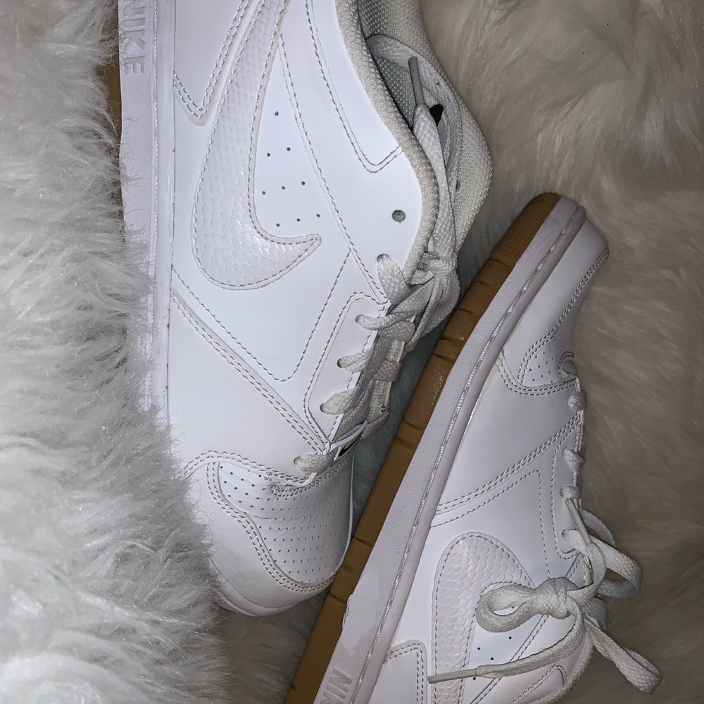 Nike gumdrop bottom shoes